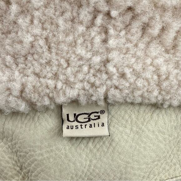 UGG Women's Tan Shearling Tall Lace-Up Boots Size 6 - Picture 7 of 9